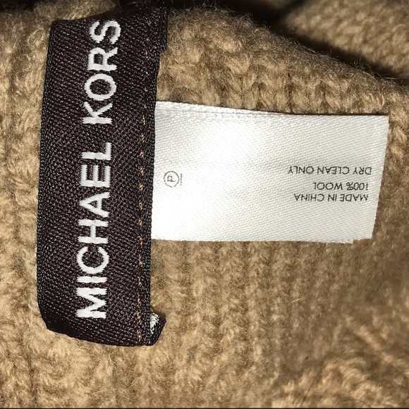 Michael Kors Cable Knit Cuffed Style Wool Hat - Picture 5 of 5